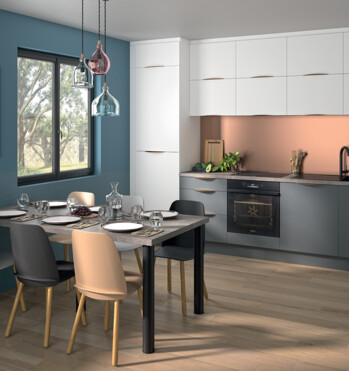 VISUEL-BLANC-ET-GRIS-MAT-HD-2025-(0158COM250023)